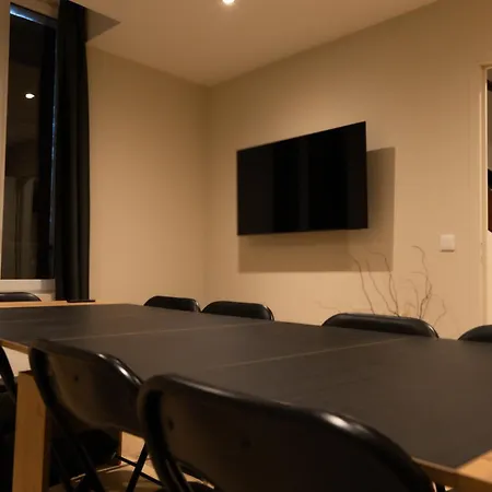 Maison De Standing Au Centre De 7 Avec 7 Salles De Bain, Sauna, Cour Privee 랭스