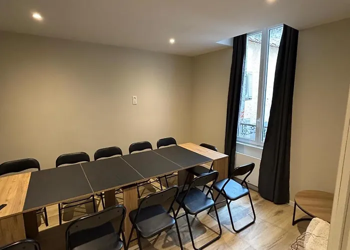 Maison De Standing Au Centre De 7 Avec 7 Salles De Bain, Sauna, Cour Privee Reims