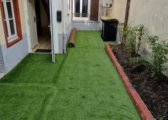 Maison De Standing Au Centre De 7 Avec 7 Salles De Bain, Sauna, Cour Privee Reims